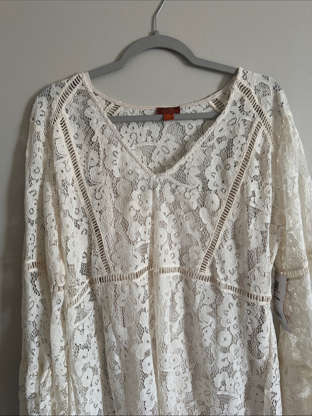 Scully Cream Lace Midi Dress - Picture 7 of 11